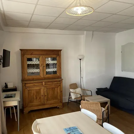 La Bourboule, 3 Pieces, 5 Personnes - Fr-1-667-26 Lejlighed *